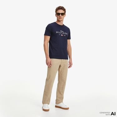  Tommy Hilfiger Brand Love Graphic Erkek Lacivert T-Shirt