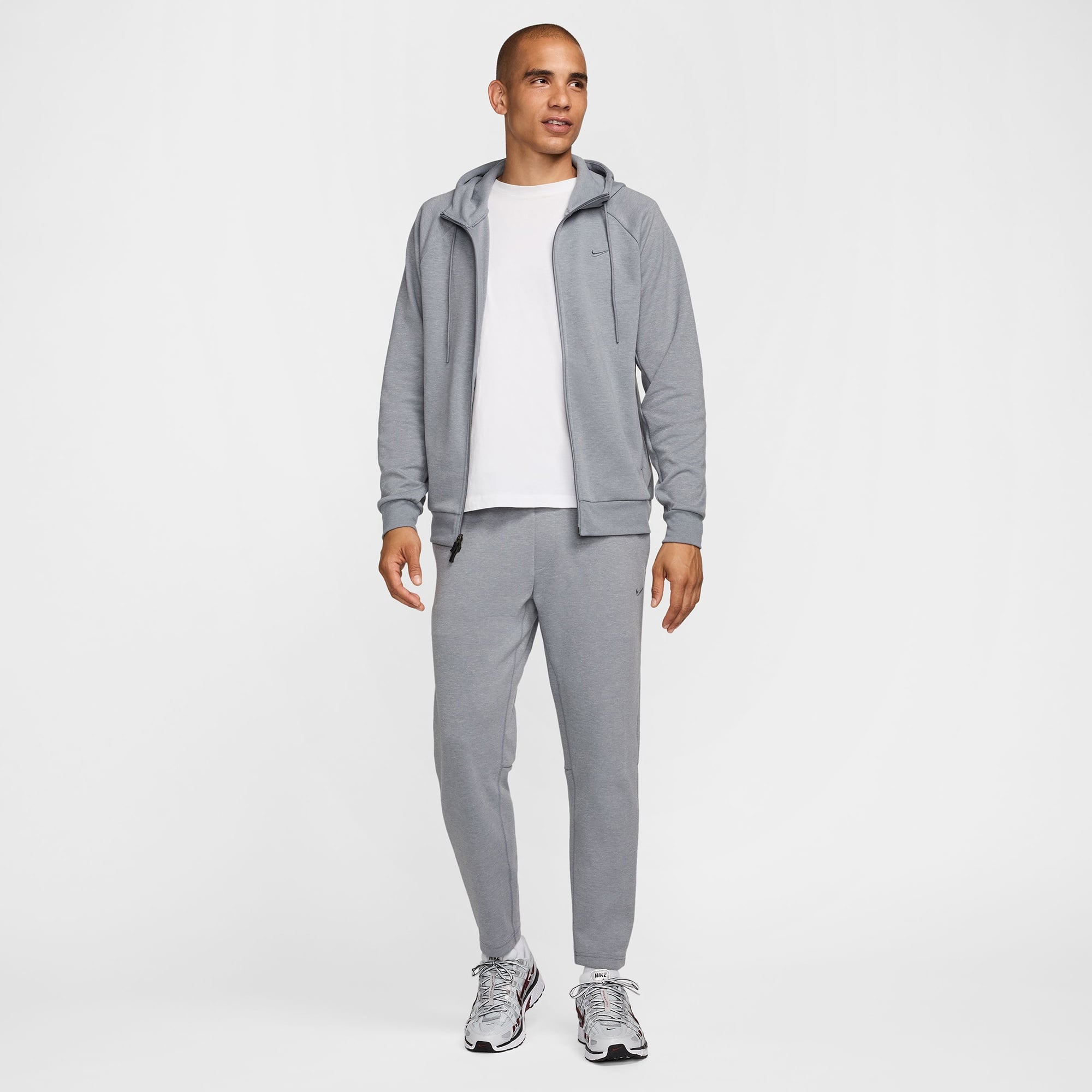 Nike Dri-Fit Primary Fleece Erkek Gri Hoodie