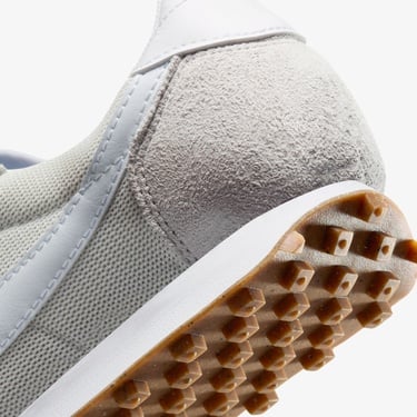  Nike LD-1000 Kadın Beyaz Spor Ayakkabı