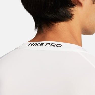  Nike Pro Dri-Fit Erkek Beyaz T-Shirt