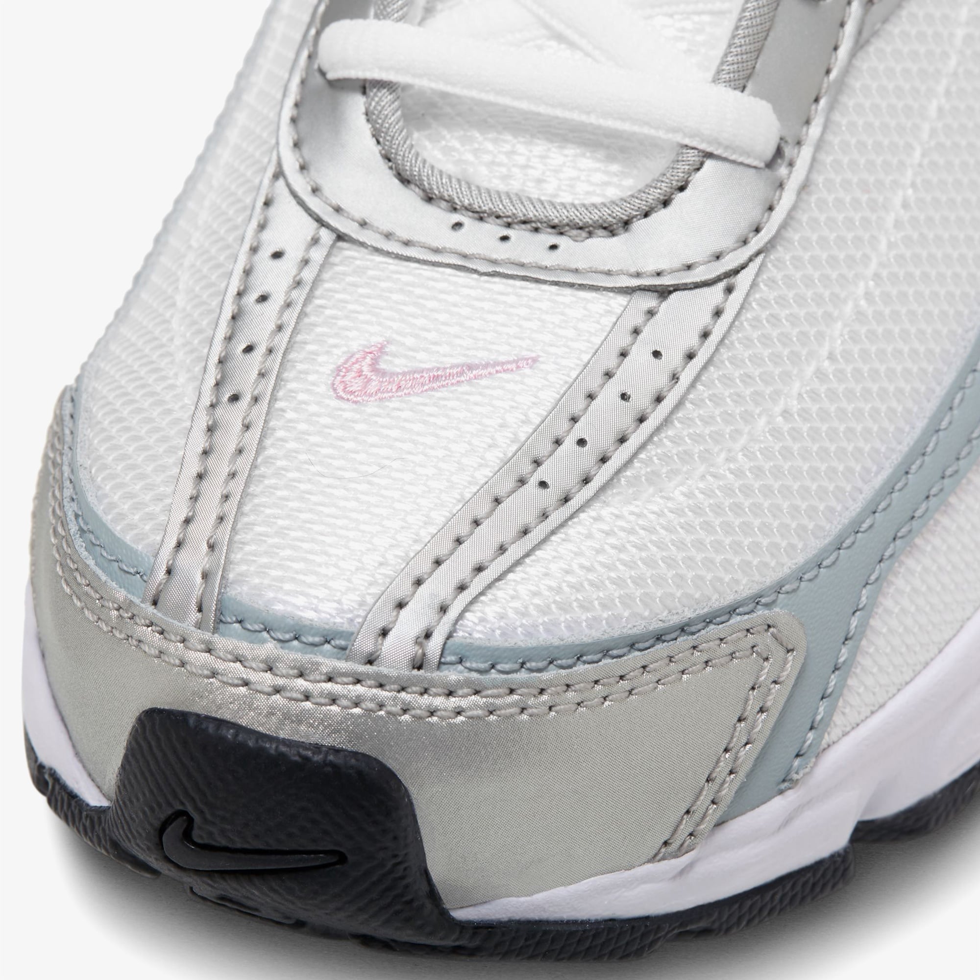 Nike Initiator Kadın Beyaz Spor Ayakkabı