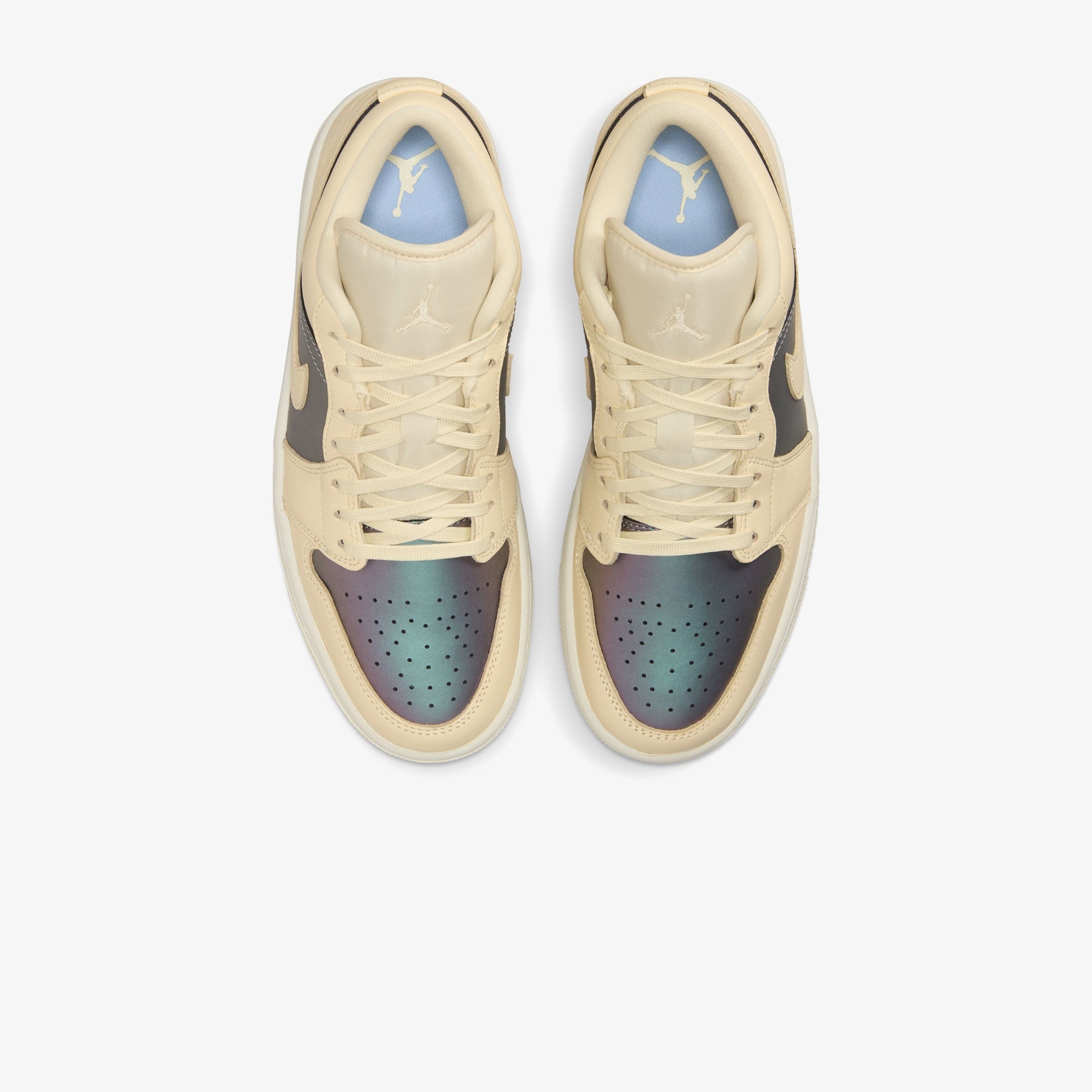 Jordan Air 1 Low SE Kadın Bej Spor Ayakkabı