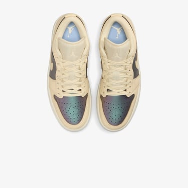  Jordan Air 1 Low SE Kadın Bej Spor Ayakkabı