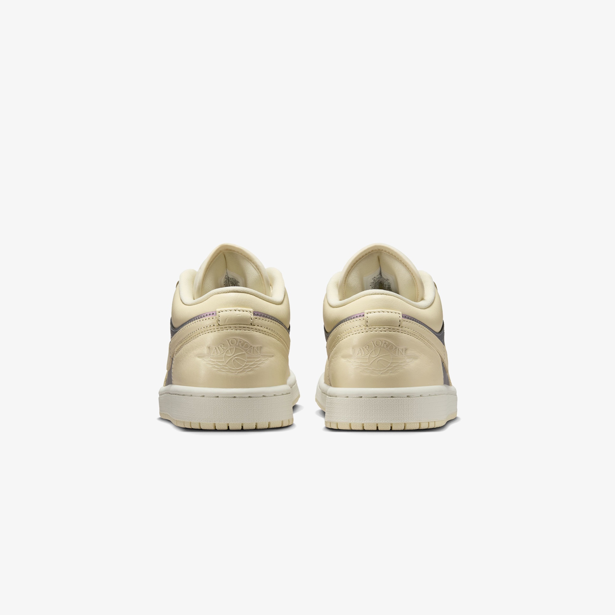 Jordan Air 1 Low SE Kadın Bej Spor Ayakkabı