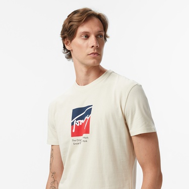  Tommy Jeans Regular Erkek Bej T-Shirt