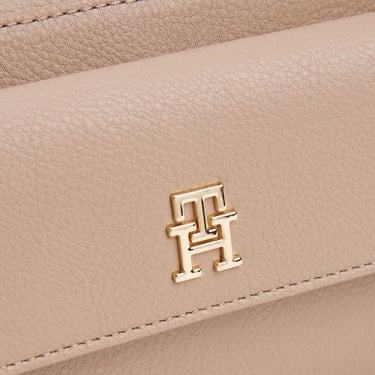  Tommy Hilfiger Distinct Kadın Bej Çapraz Çanta