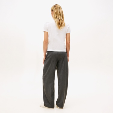  Tommy Hilfiger Classic Script Regular Kadın Beyaz T-Shirt