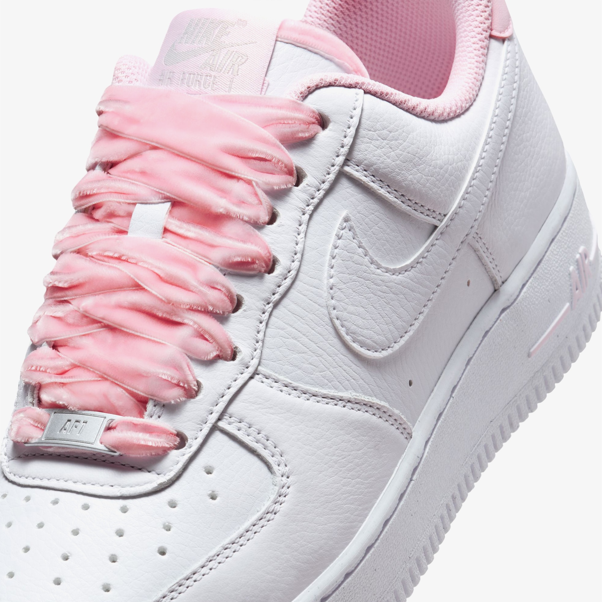 Nike Air Force 1 '07 Vintage Kadın Beyaz Spor Ayakkabı