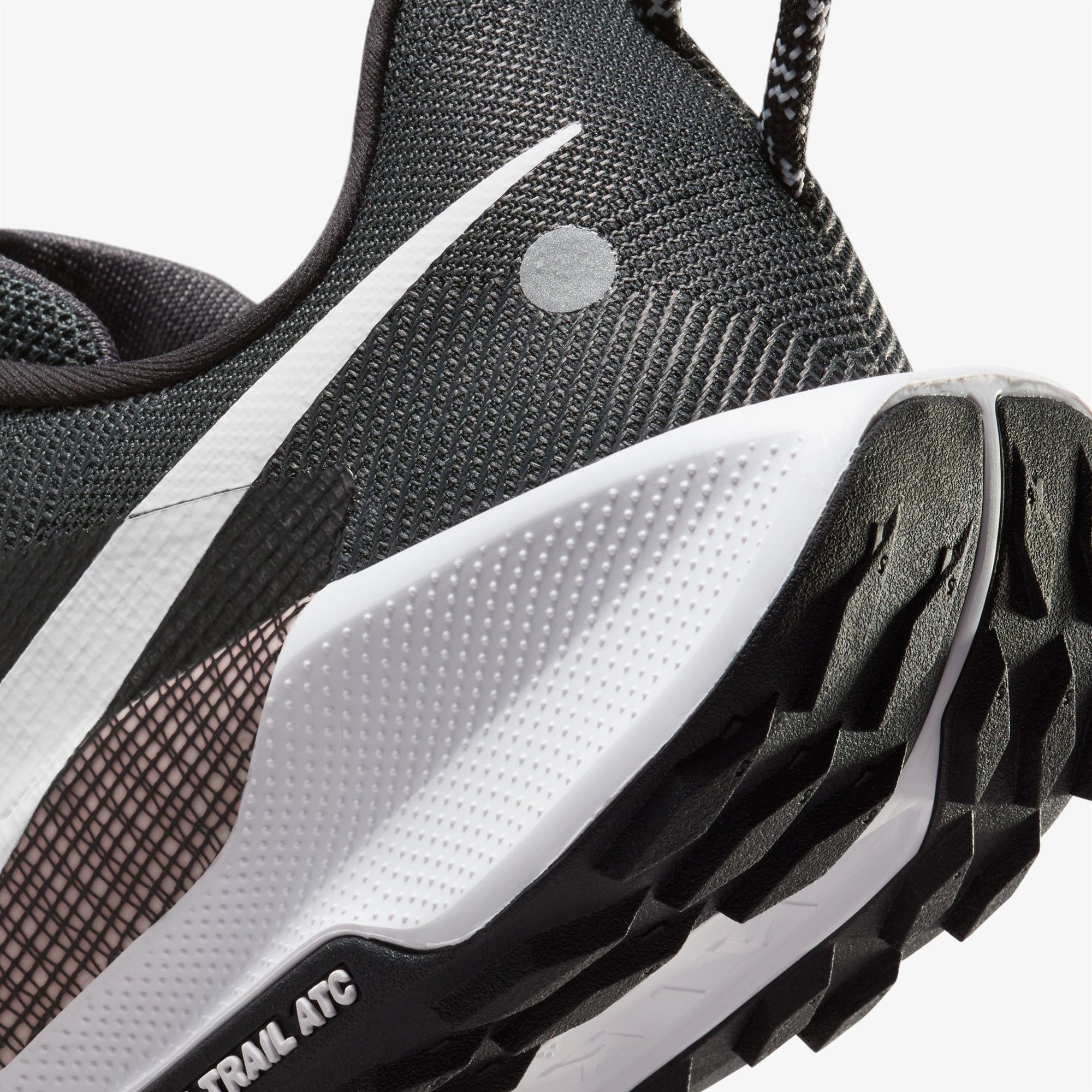 Nike ReactX Pegasus Trail 5 Erkek Siyah Spor Ayakkabı