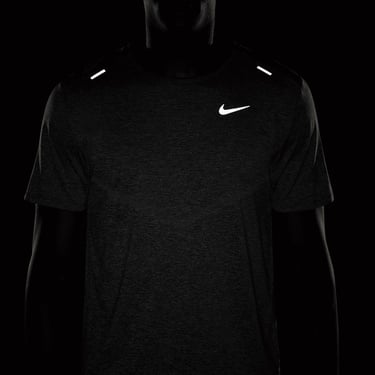  Nike Dri-Fit Rise 365 Ss Erkek Gri T-Shirt