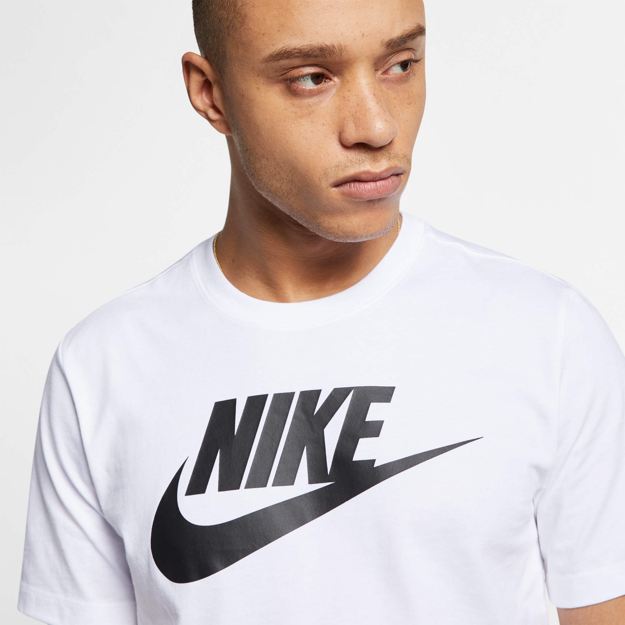 Nike Sportswear Icon Futura Erkek Beyaz T-Shirt