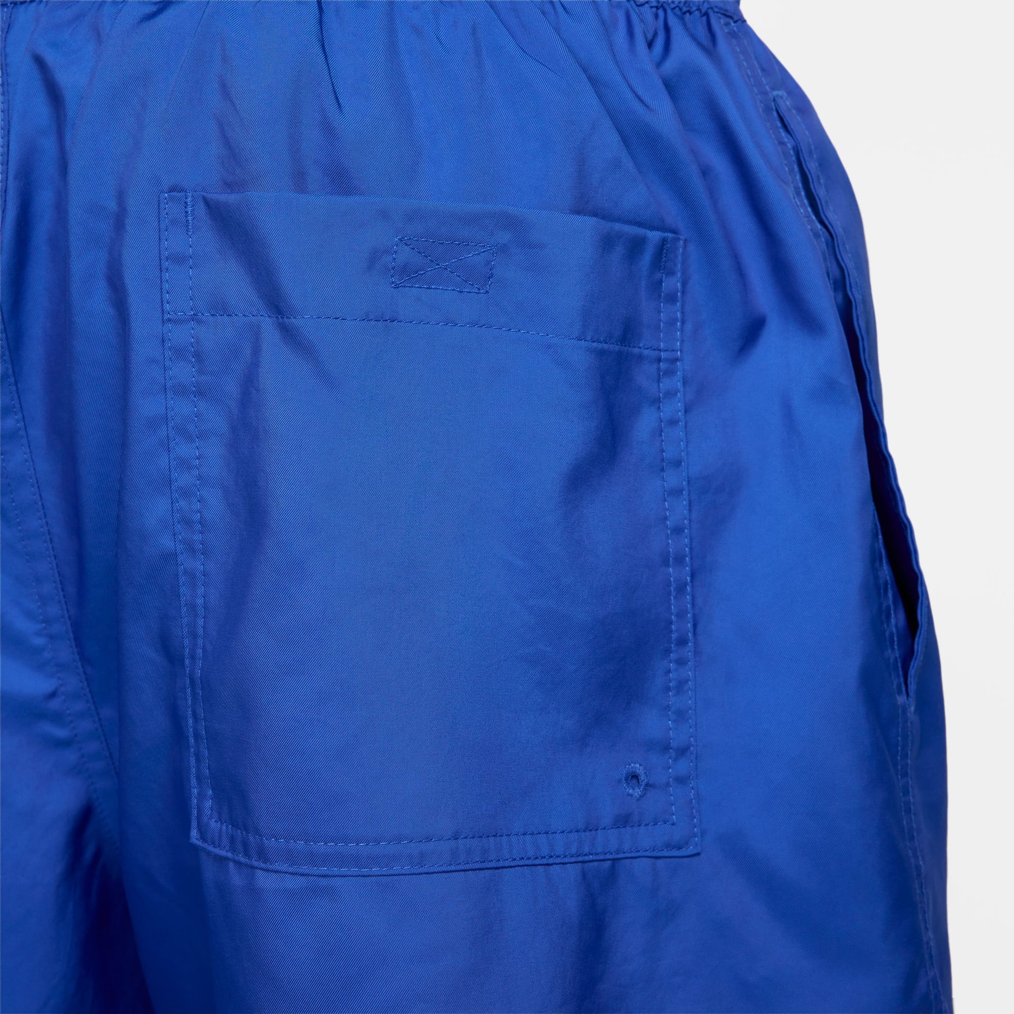 Nike Club Flow Erkek Mavi Şort