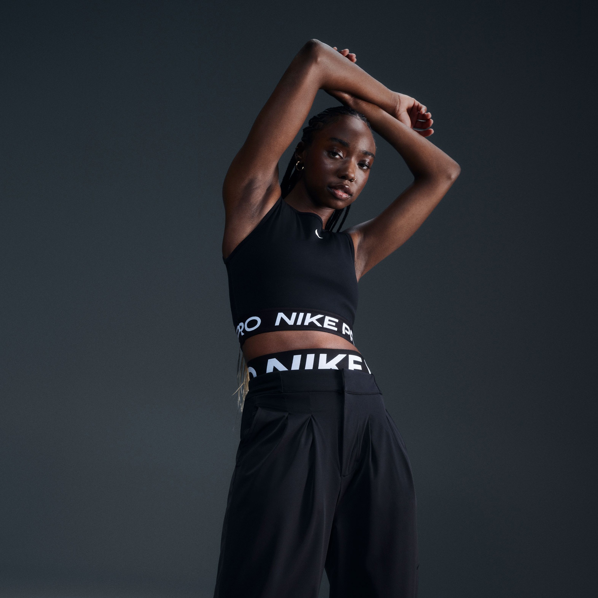 Nike Pro Dri-Fit 365 Kadın Siyah Crop T-Shirt