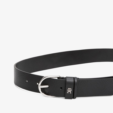  Tommy Hilfiger Essential Effortless Kadın Siyah Kemer
