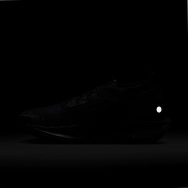  Nike Pegasus Trail 5 Gore-Tex Erkek Siyah Koşu Ayakkabısı