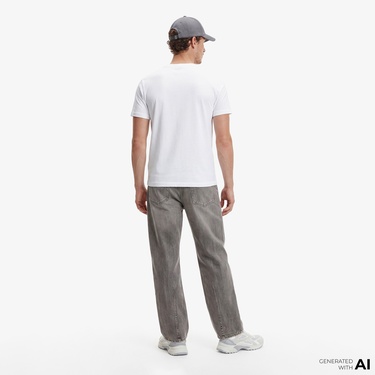  Calvin Klein 20S College Graphic Erkek Beyaz T-Shirt