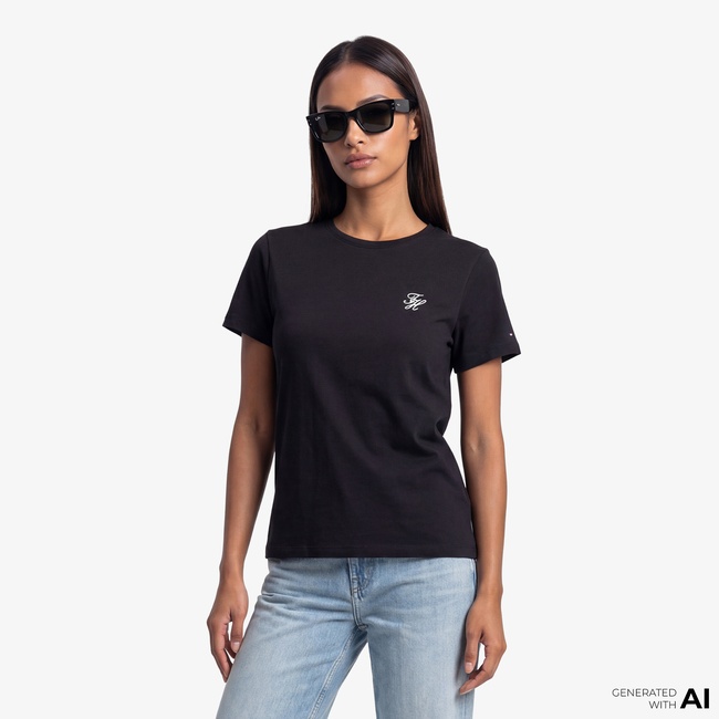  Tommy Hilfiger Script Kadın Siyah T-Shirt