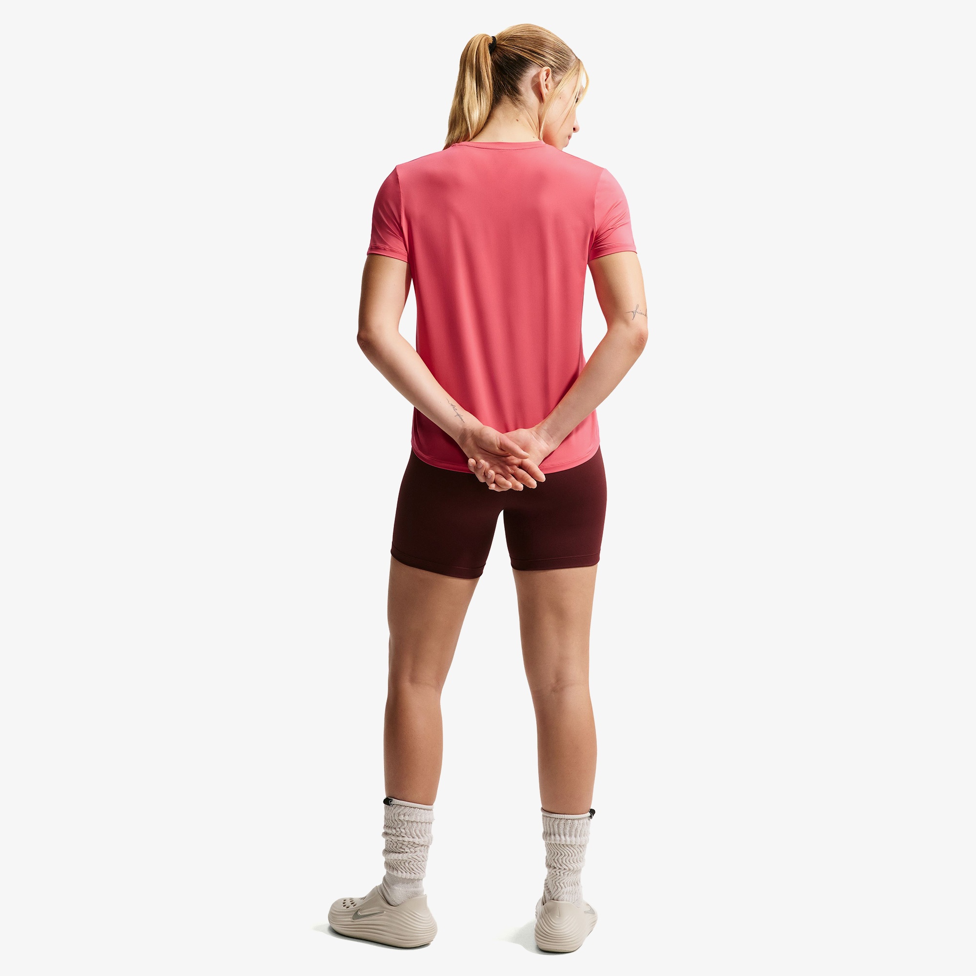 Nike One Classic Dri-Fit Kadın Pembe T-Shirt