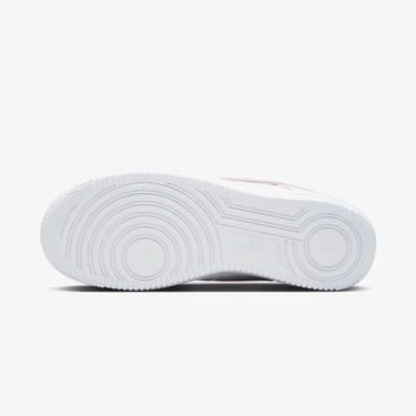  Nike Air Force 1 '07 Essential Kadın Beyaz Spor Ayakkabı