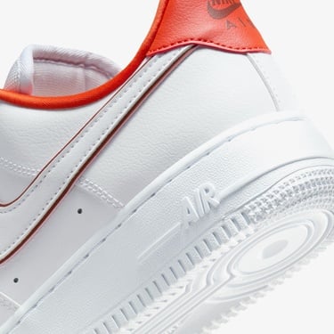 Nike Air Force 1 '07 Essential Kadın Beyaz Spor Ayakkabı