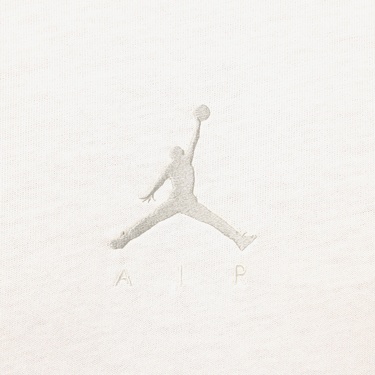  Jordan Flight Essentials Erkek Beyaz T-Shirt