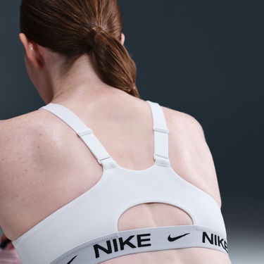 Nike Indy High Support Kadın Beyaz Bra