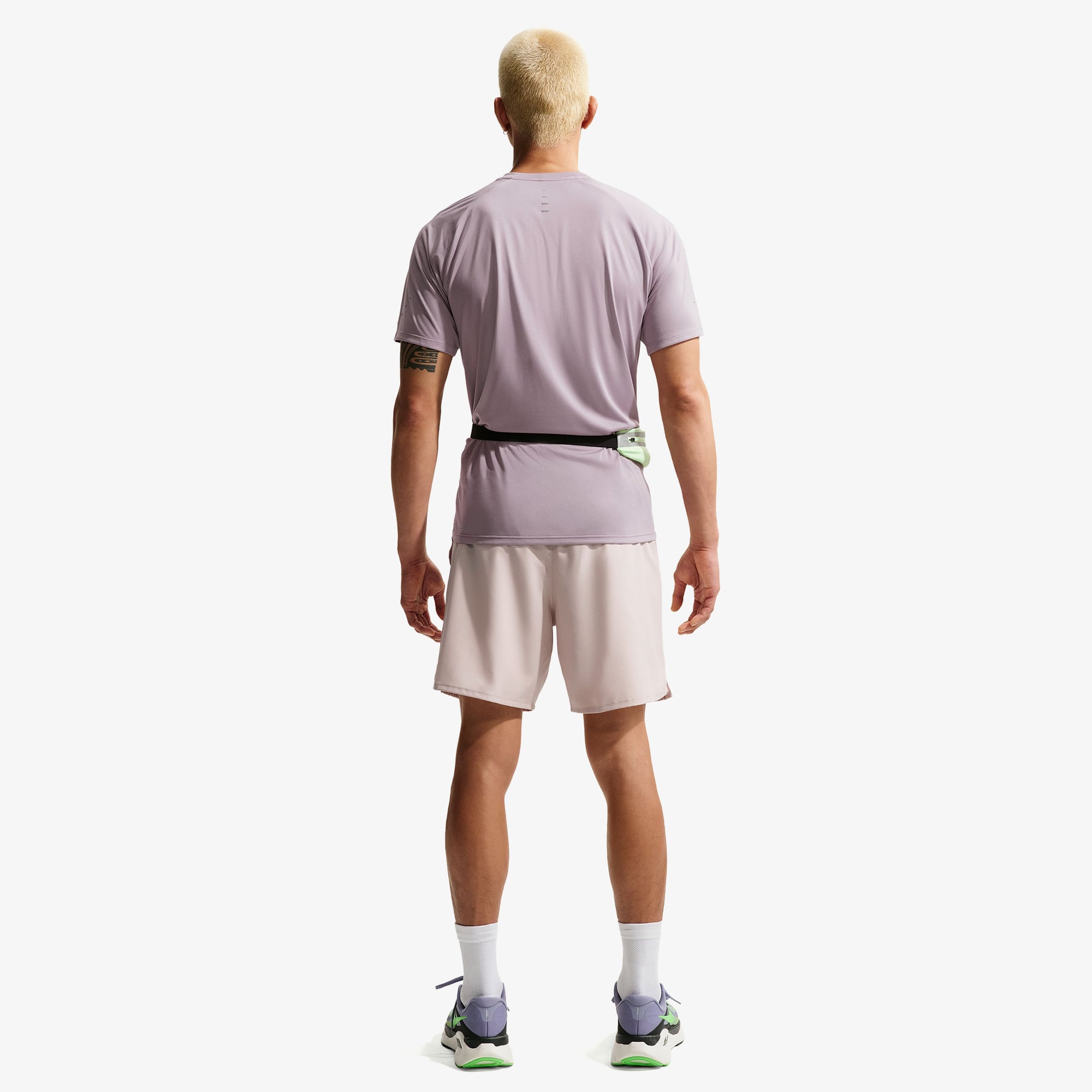  Nike Dri-Fit Stride Erkek Pembe T-Shirt
