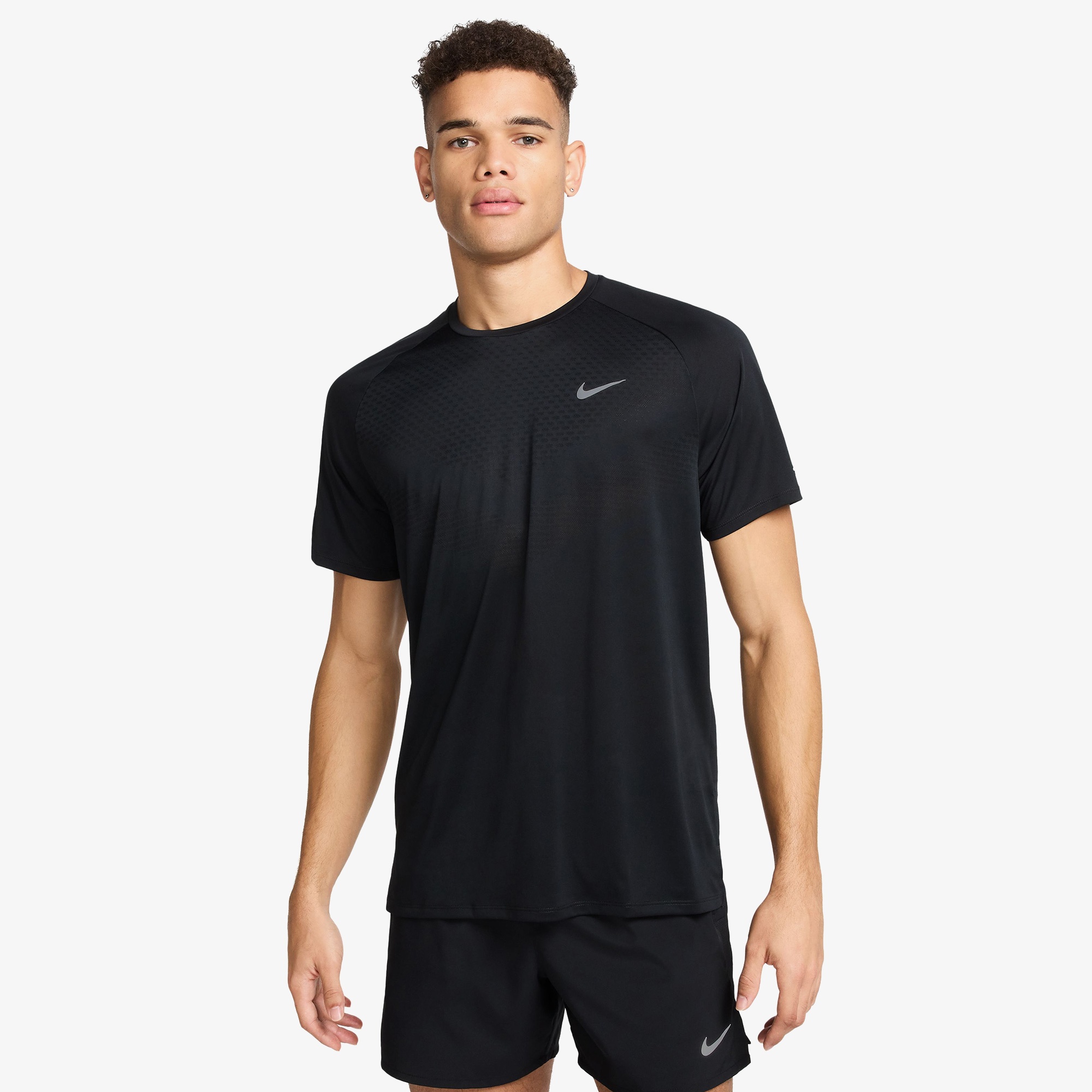Nike Dri-Fit Stride Erkek Siyah T-Shirt