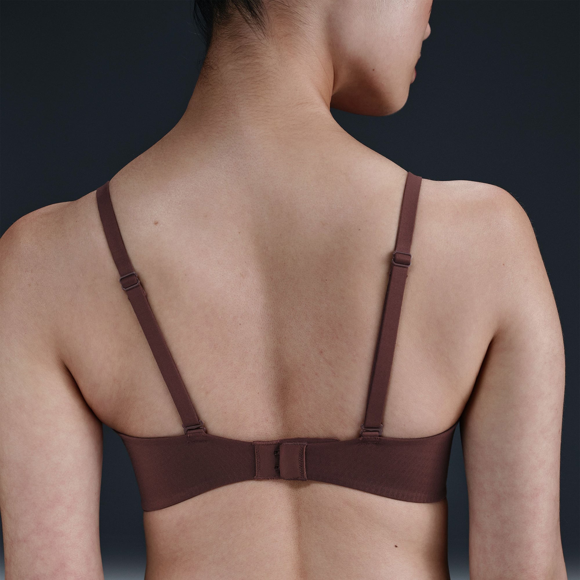 Nike Alate Minimalist Kadın Kahverengi Bra