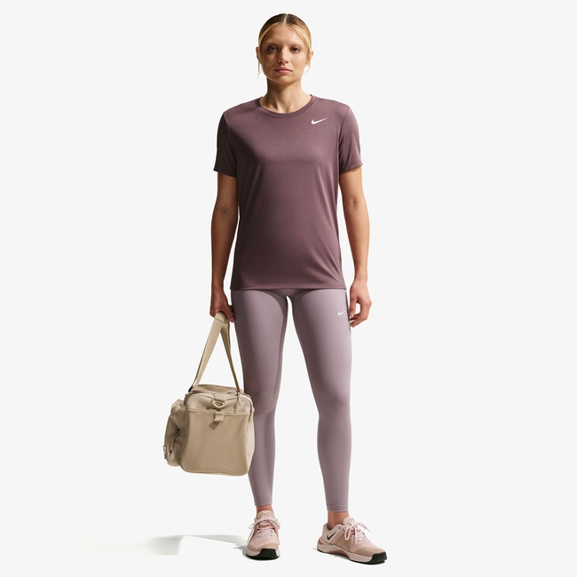  Nike Dri-Fit Kadın Pembe T-Shirt