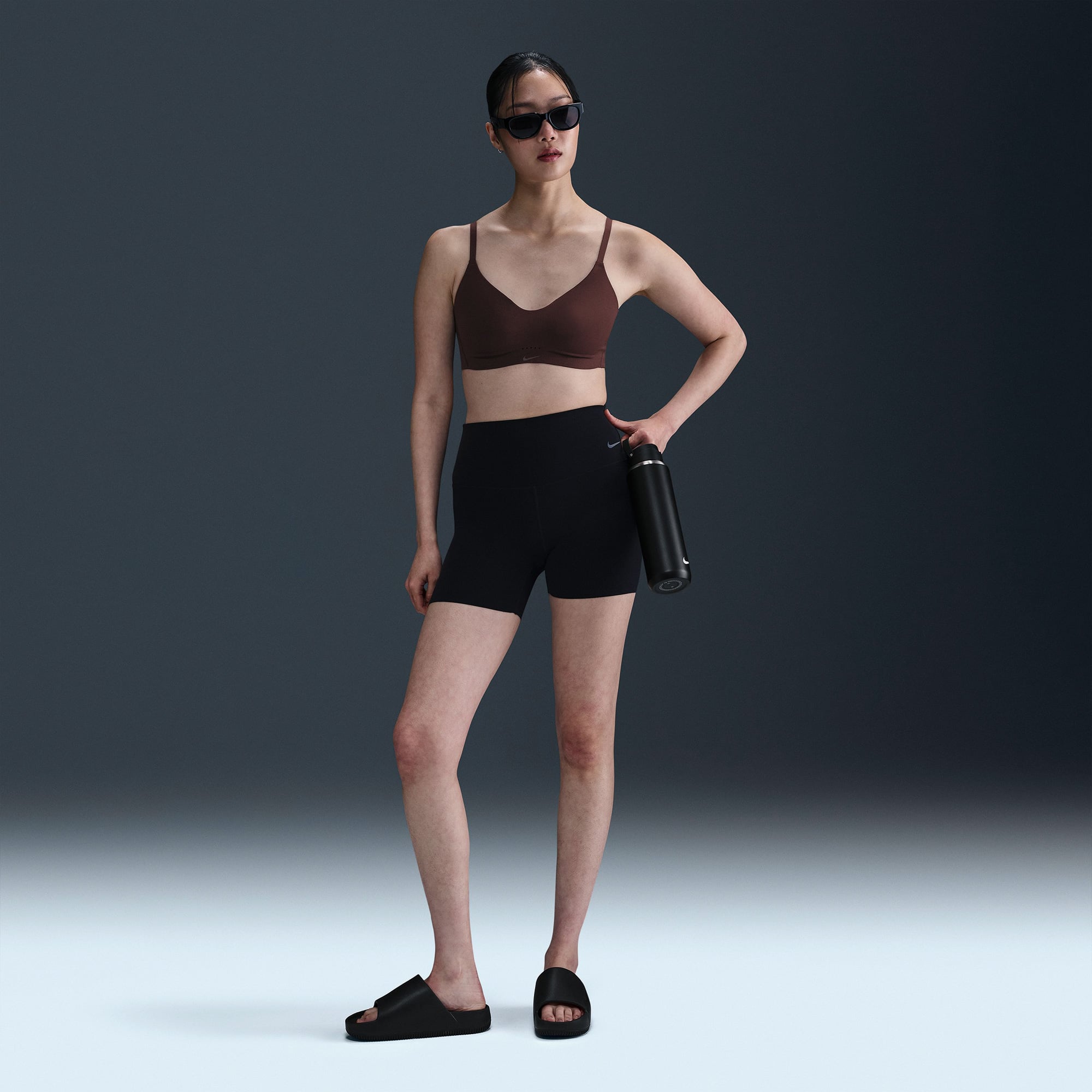  Nike Alate Minimalist Kadın Kahverengi Bra