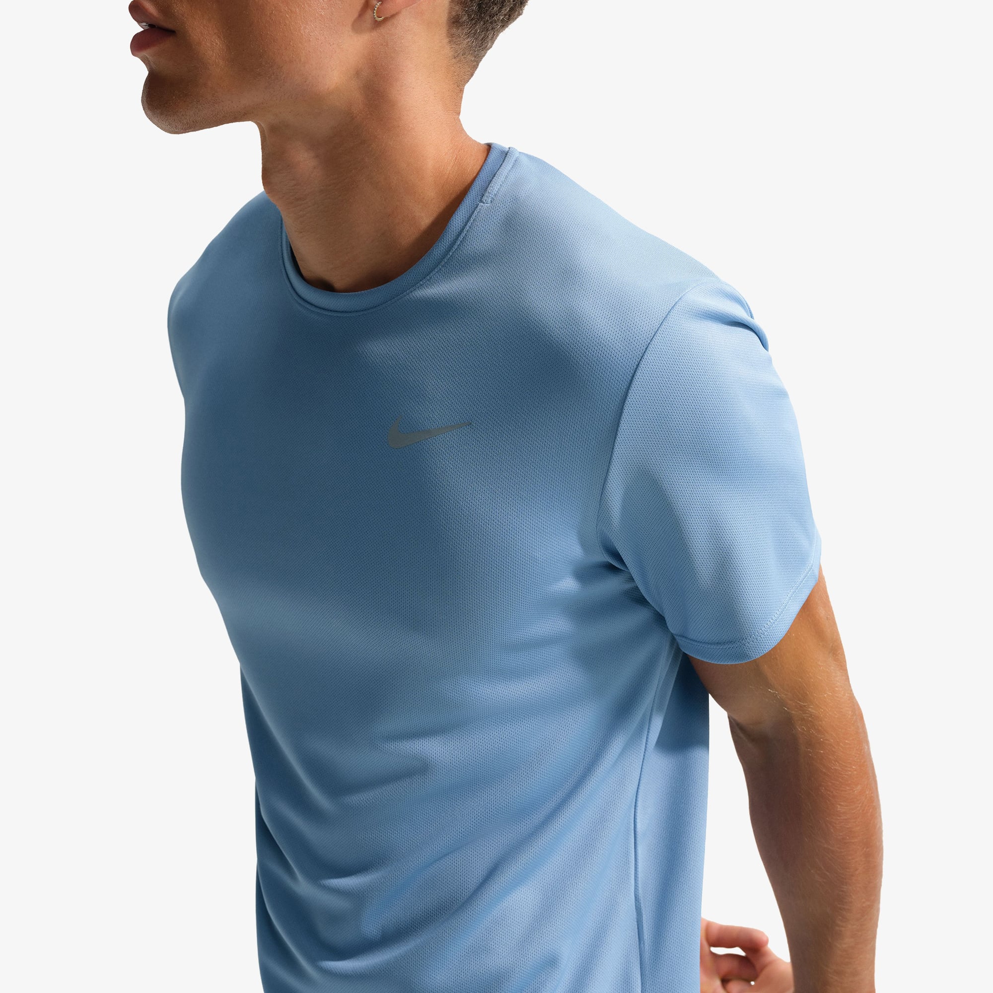  Nike Dri-Fit Miler Erkek Mavi T-Shirt