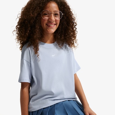  Nike Sportswear Essential Çocuk Mavi T-Shirt