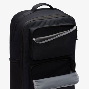  Nike Utility Speed Erkek Siyah Sırt Çantası