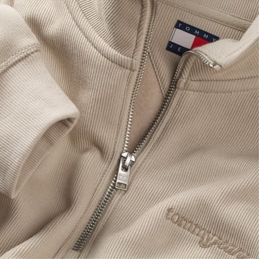  Tommy Hilfiger Jeans 90s Script Rib Fleece 1/4 Zipped Erkek Bej Sweatshirt