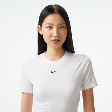  Nike Sportswear Essential Slim Crop Kadın Beyaz T-Shirt