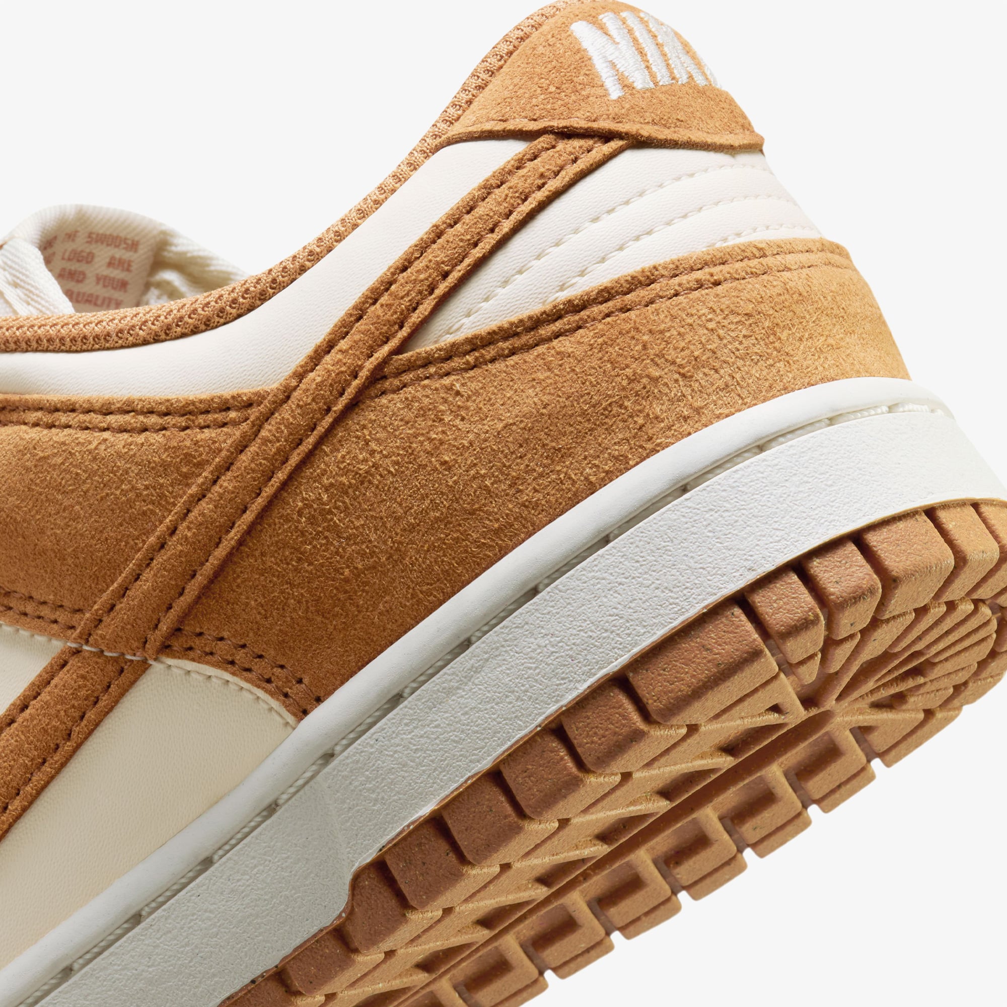  Nike Dunk Low Kadın Krem Rengi Spor Ayakkabı