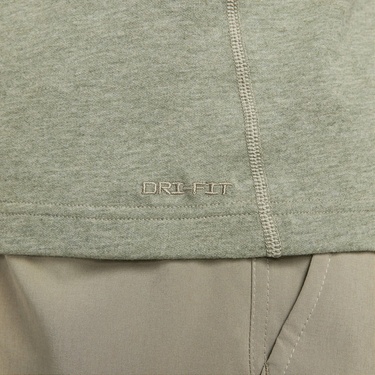  Nike Dri-Fit Primary Erkek Yeşil T-Shirt