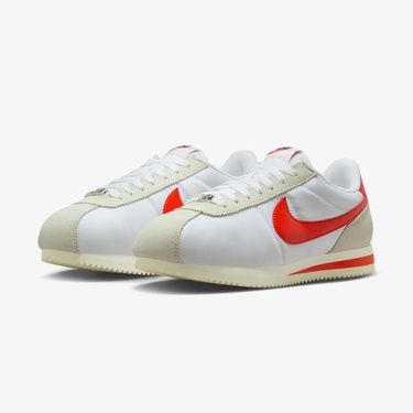  Nike Cortez Kadın Beyaz Spor Ayakkabı