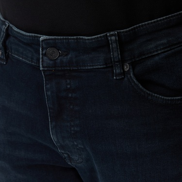 Boss Delaware Erkek Lacivert Jean
