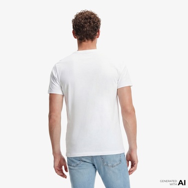  Calvin Klein 20S Graphic Erkek Beyaz T-Shirt