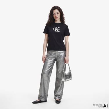  Calvin Klein Classic Monologo Metallic Kadın Siyah T-Shirt