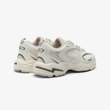  Lacoste Storm 96 2K Kadın Beyaz Sneaker