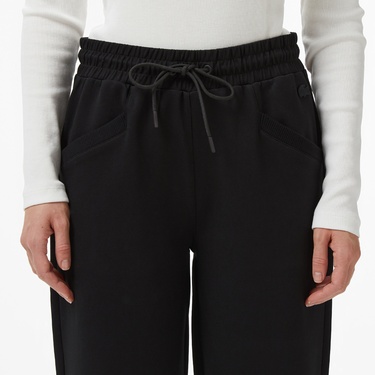  Lacoste Kadın Straight Fit Siyah Eşofman Altı