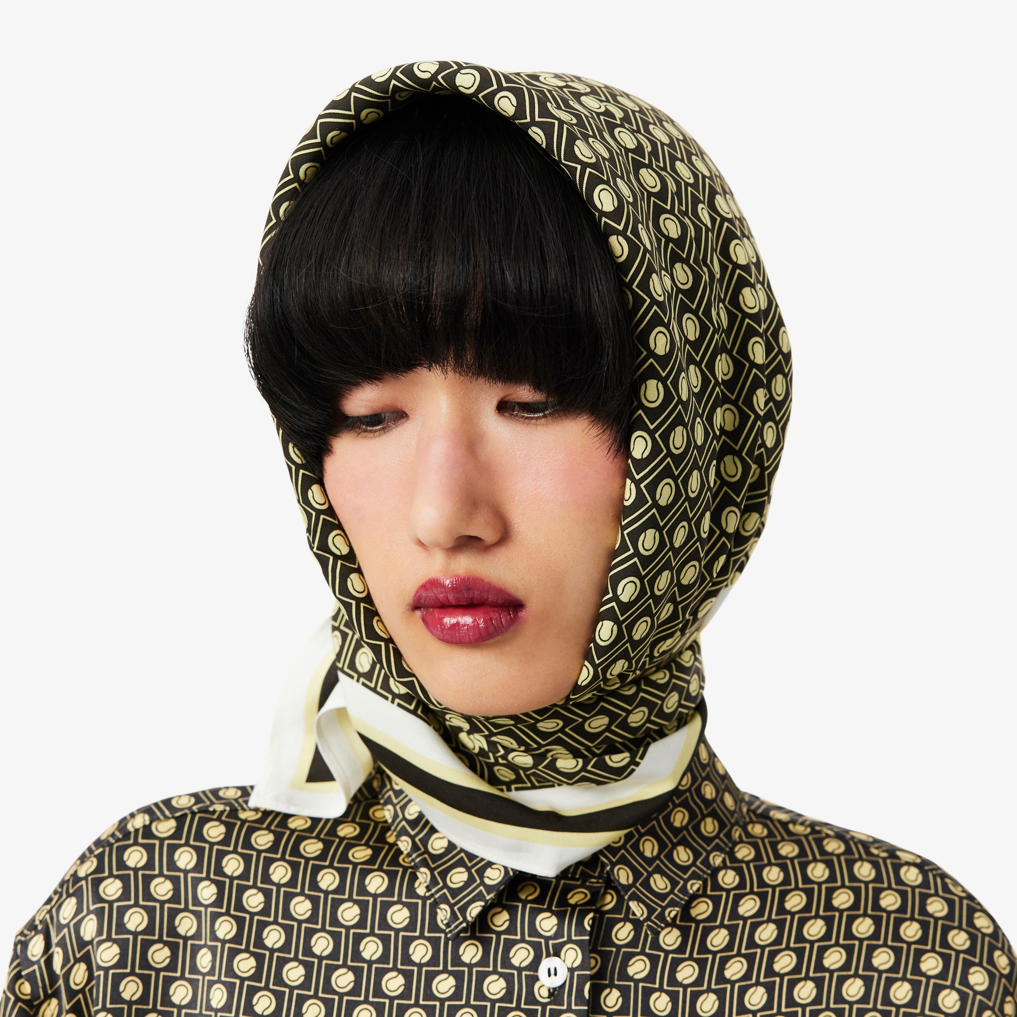 Lacoste Kadın Desenli Kahverengi Fular