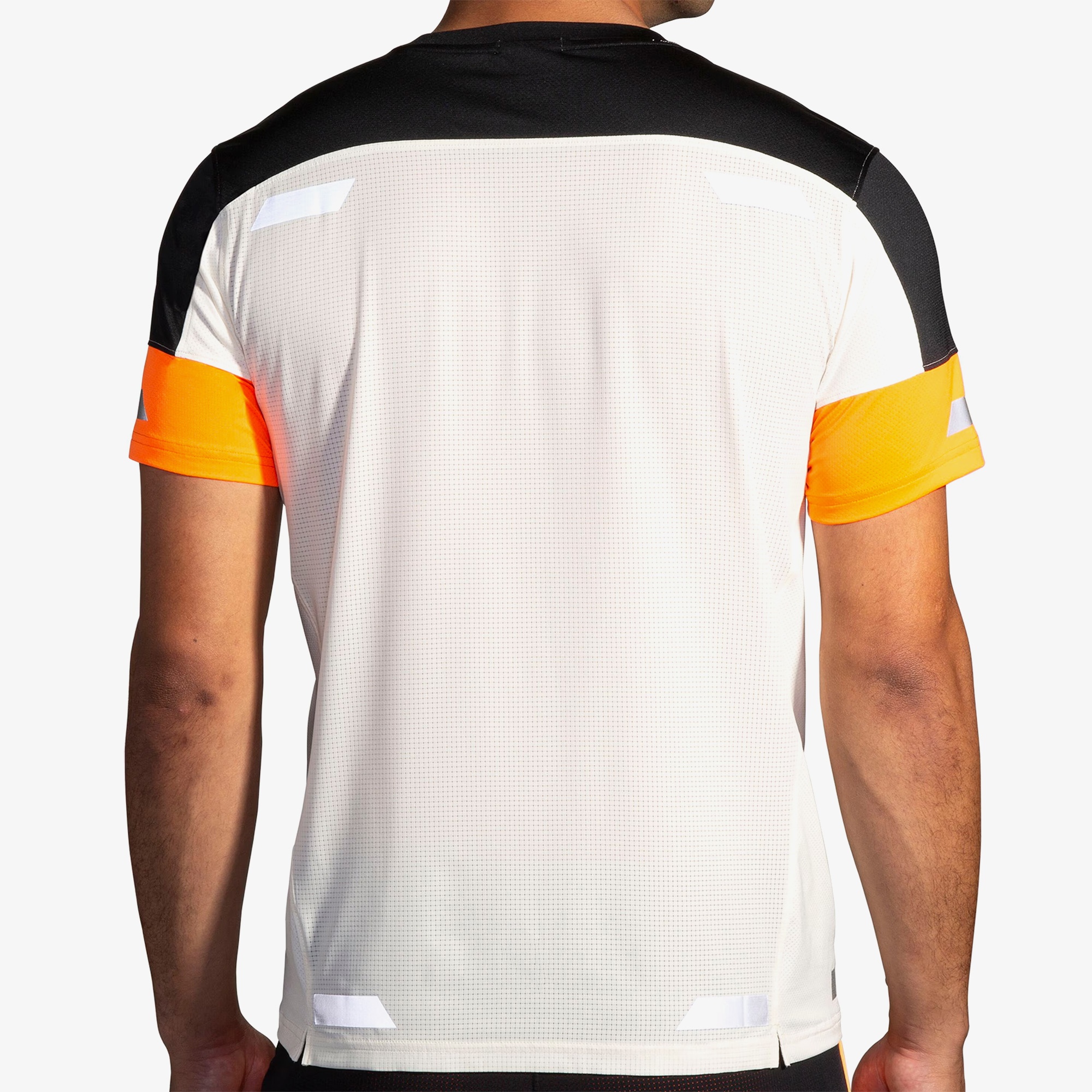 Brooks Run Visible Sleeve 2.0 Erkek Beyaz T-Shirt