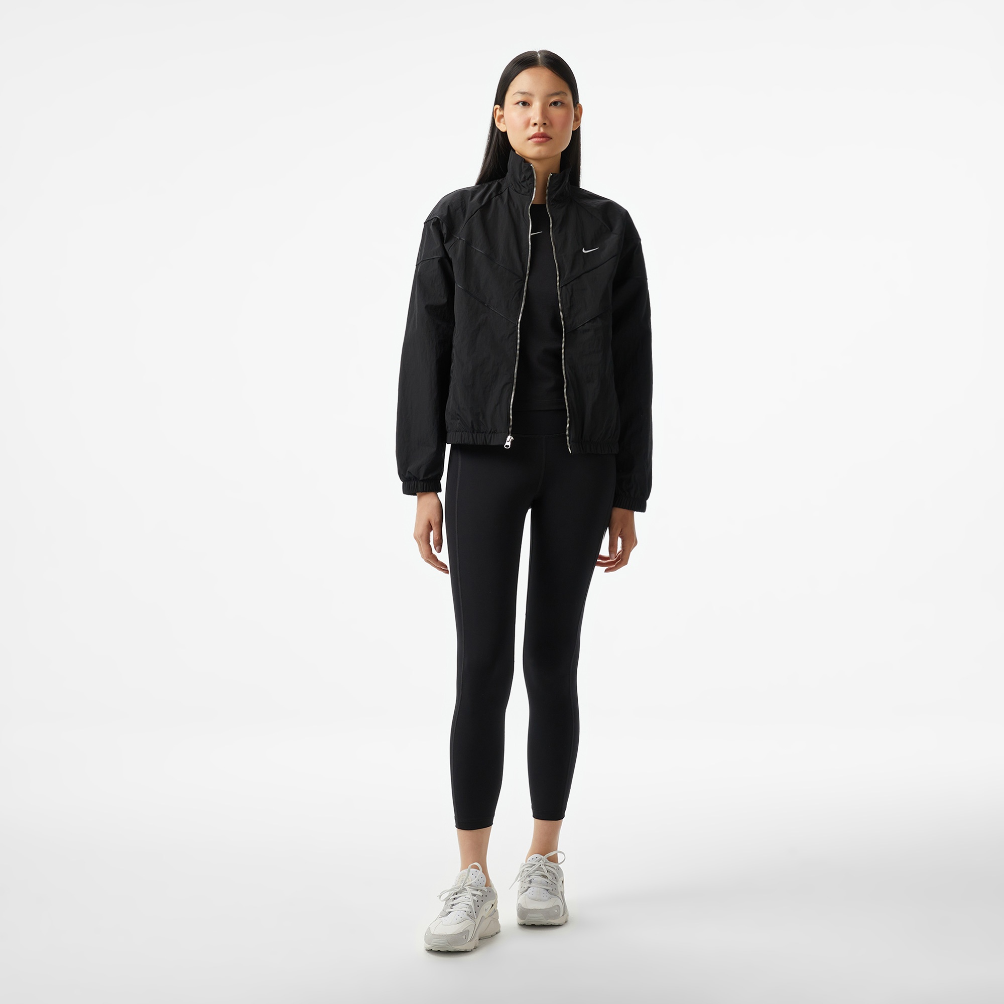 Nike Sportswear Windrunner Woven Kadın Siyah Ceket