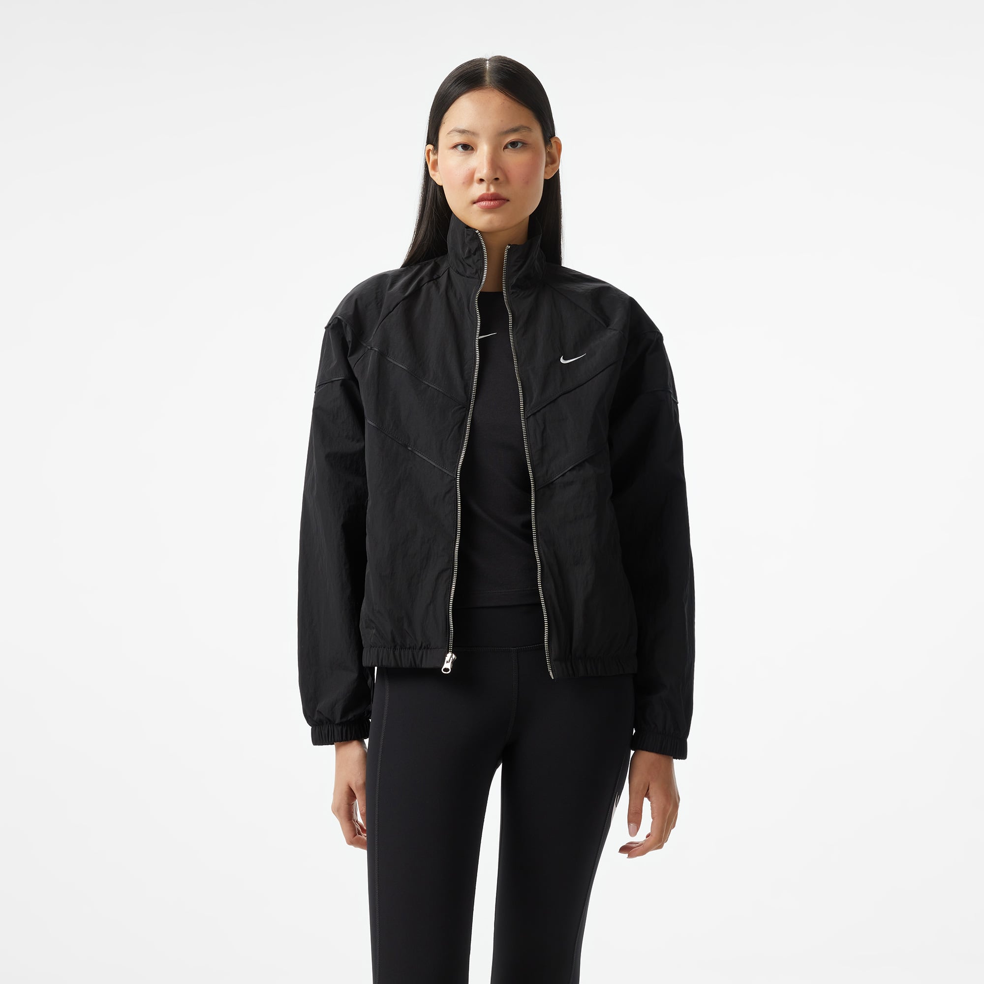  Nike Sportswear Windrunner Woven Kadın Siyah Ceket