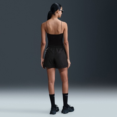  Nike Sportswear Classic Woven 13 cm Kadın Siyah Şort