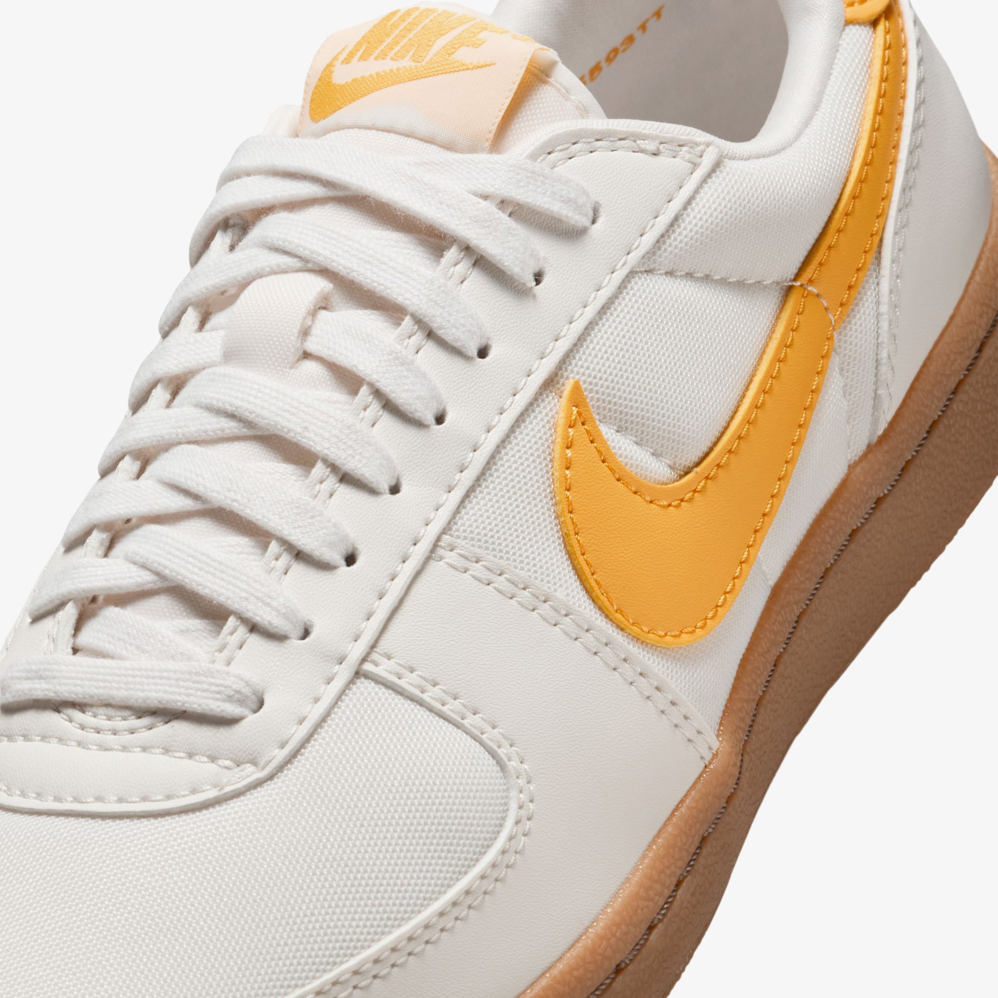  Nike Field General Kadın Beyaz Spor Ayakkabı